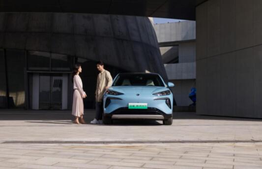 100万以内最豪华超舒适的智能电动SUV，全新腾势N7将于4月1日正式上市！
