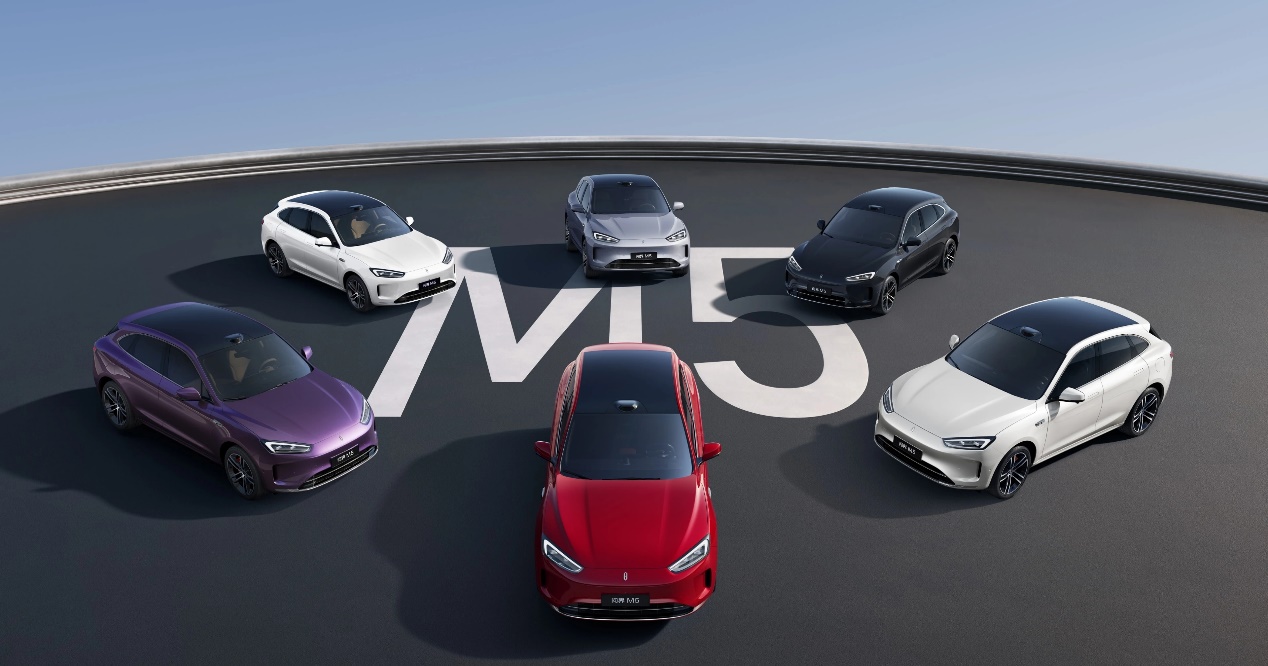 重新定义20万级SUV！问界新M5 Ultra用四大硬实力圈粉年轻人