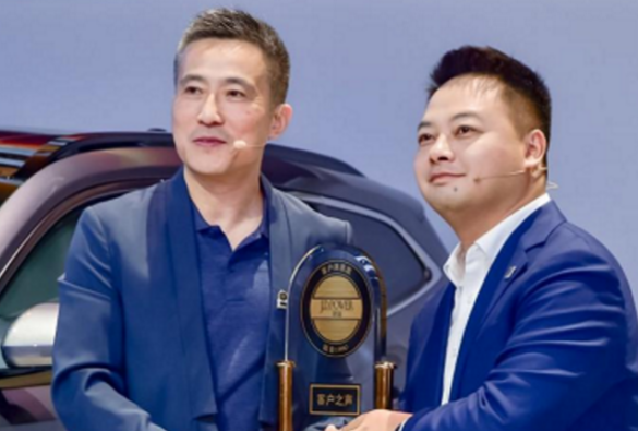 权威认证三冠荣耀：J.D.Power中国区总裁成都车展现场为“奇瑞品质”加冕