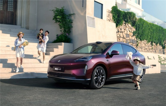 当小鹏G7遇上昊铂HT:谁才是20万级家庭SUV的“价值王者”?