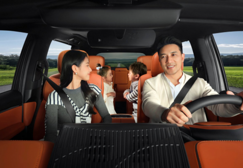 专治春运焦虑症：这车能装下一家七口+年货，还省出一部iPhone 17