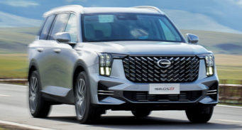 传祺GS8杀进12万级，超大空间+越级配置，同价位无对手！